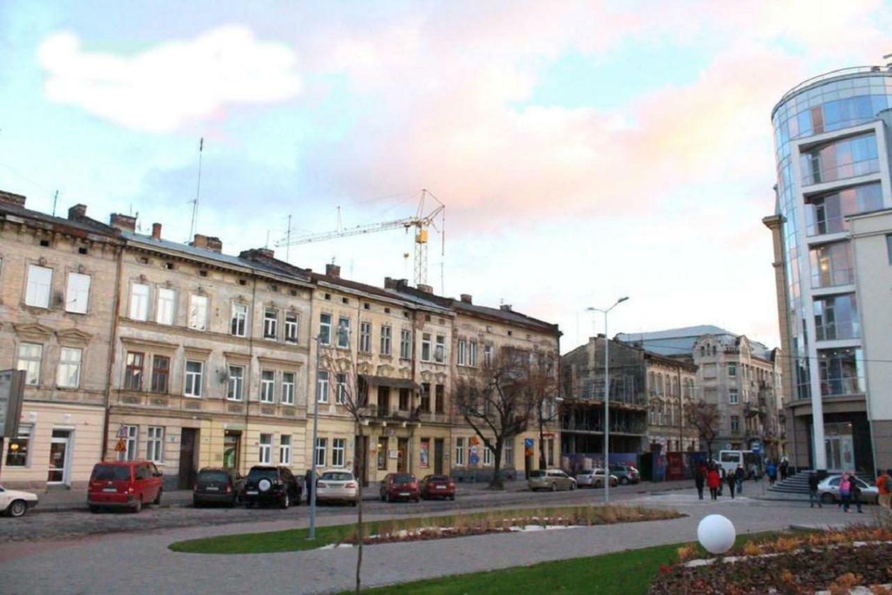 Mini-Smart- Квартира В Центральній Частині Львова Для Пари Exterior photo